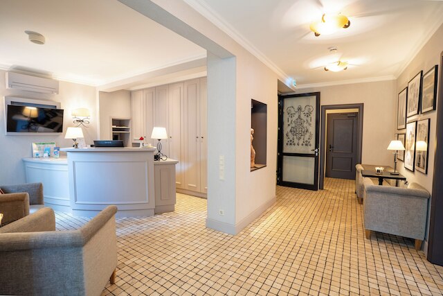 ホテル ヴィラ フローレンティーナ