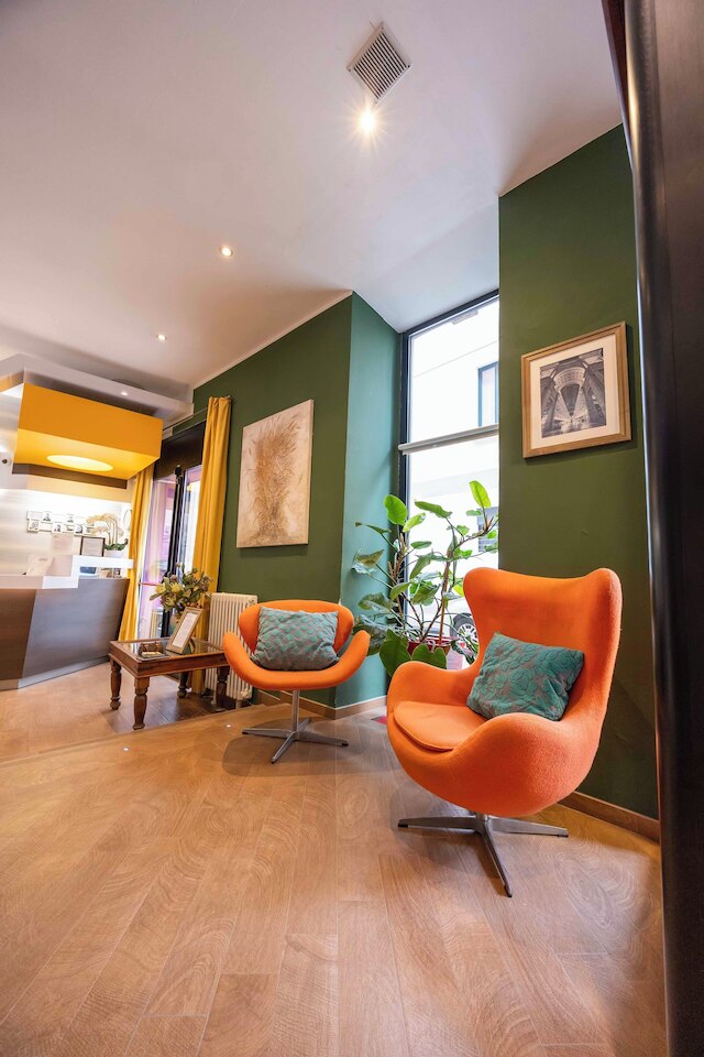 ジーニアス ホテル ダウンタウン