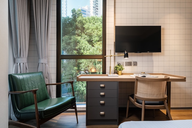 ダッシュ リビング オン ハリウッド