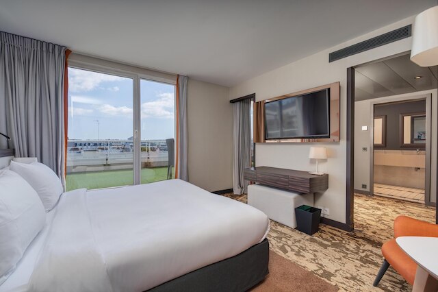 ラディソン ブル ホテル パリ ブローニュ