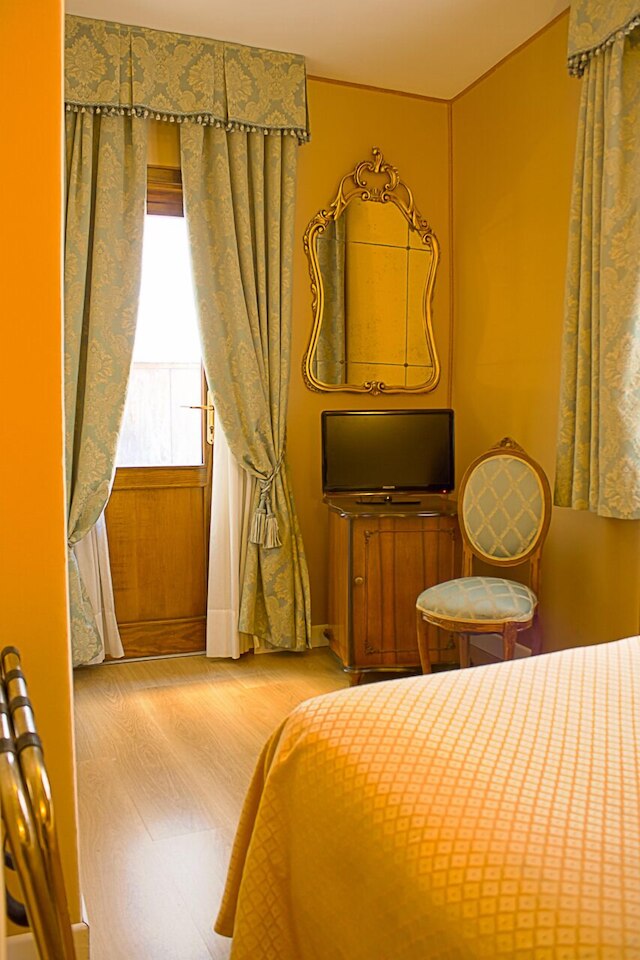 ホテル ロカンダ カナル