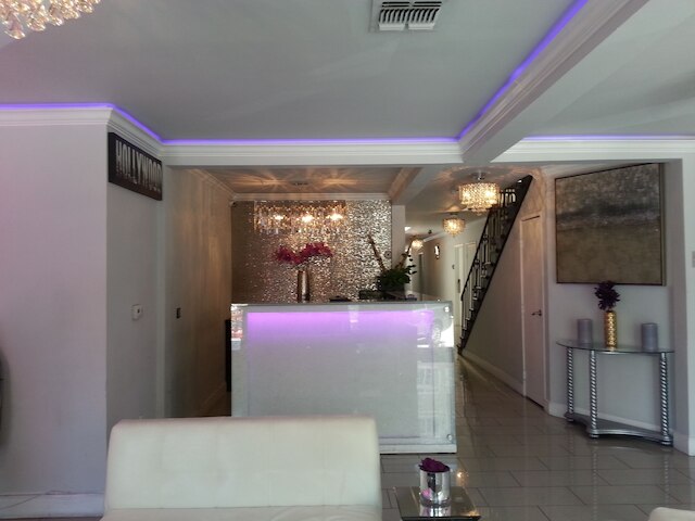 ハリウッド ブイアイピー ホテル