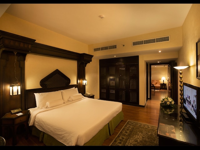 アラビアン コートヤード ホテル & スパ