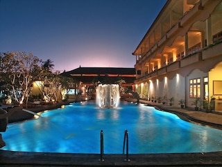 フェブリズ ホテル & スパ