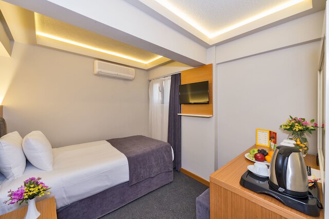 ベルガマ ホテル