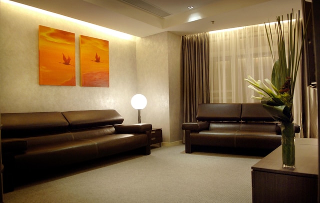 コスモ ホテル 香港 (香港麗悦酒店)