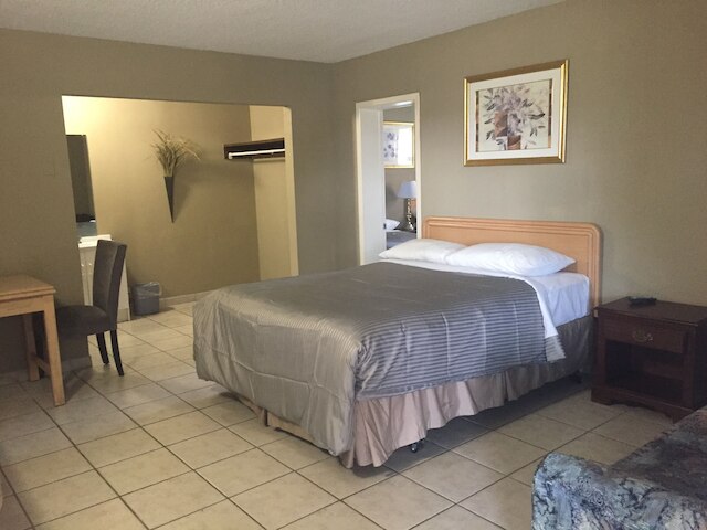 ナイアガラ フォールズ コートサイド イン