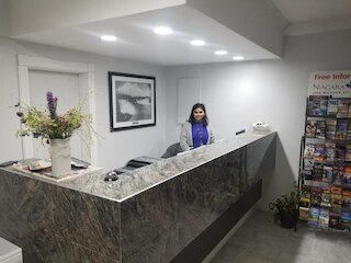 ナイアガラ フォールズ コートサイド イン