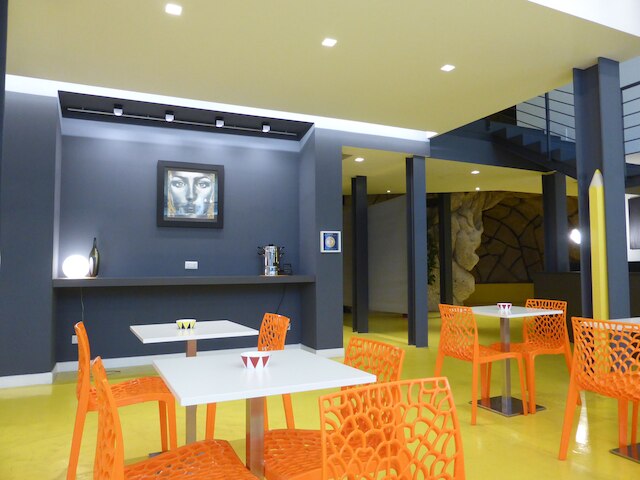 コレラ 241 ライフスタイル ホテル