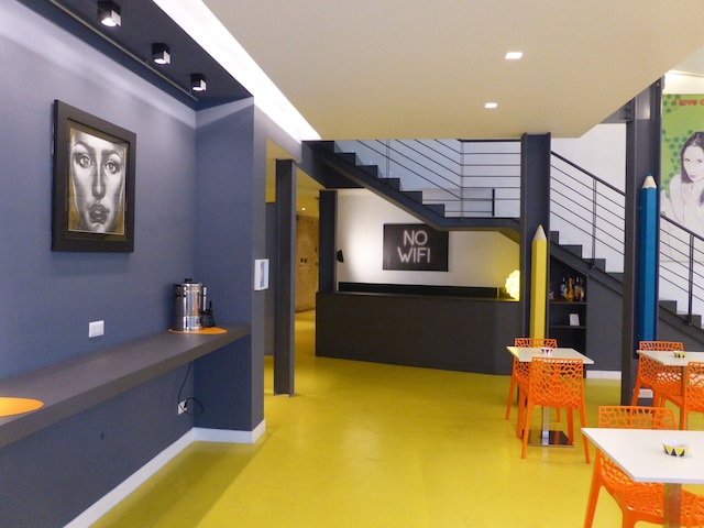 コレラ 241 ライフスタイル ホテル