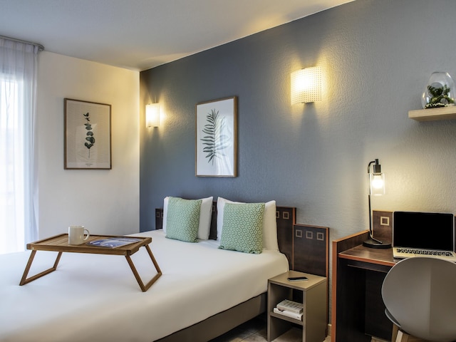 アパートホテル アダジオ アクセス ニース ガリバルディ