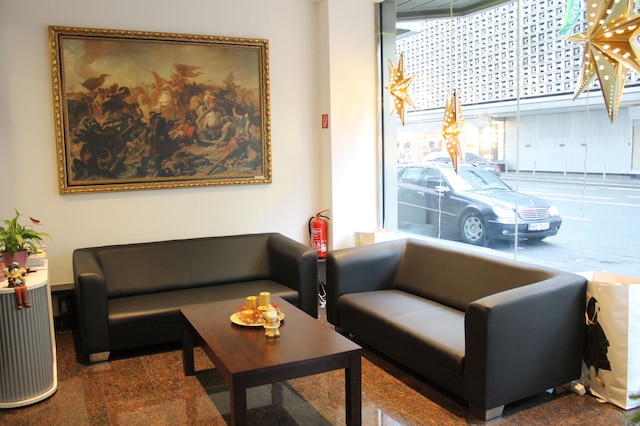 ラインメトロポーレ・ホテル