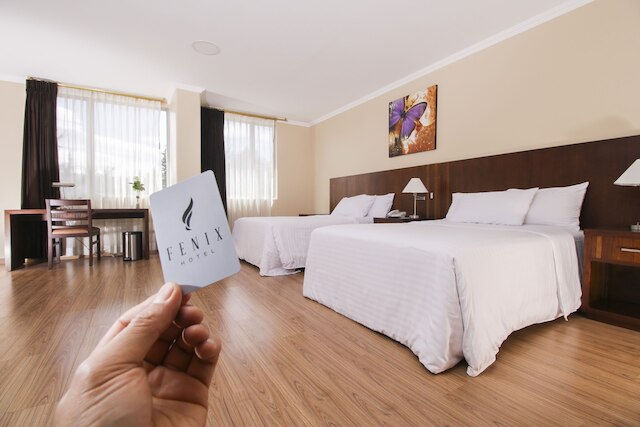 フェニックス ホテル