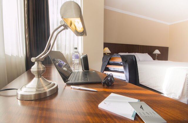 フェニックス ホテル