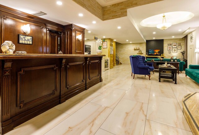 ホテル ゴールデン クラウン