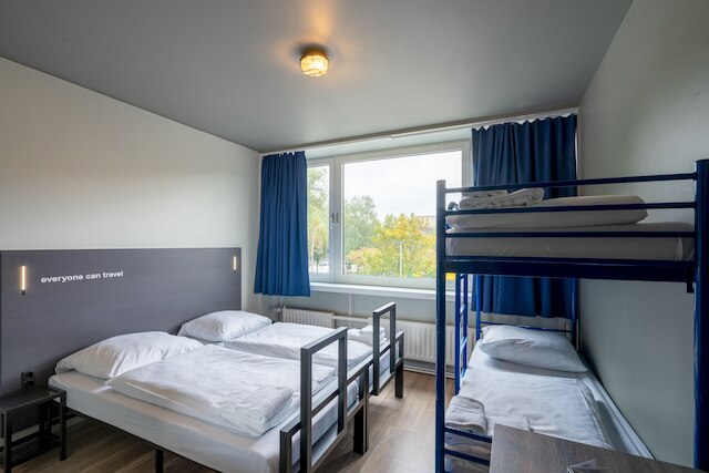 A&O ハンブルグ ハマー キルシェ