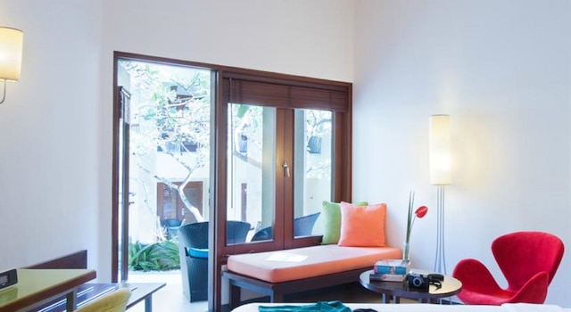 イビス スタイルズ バリ レギャン