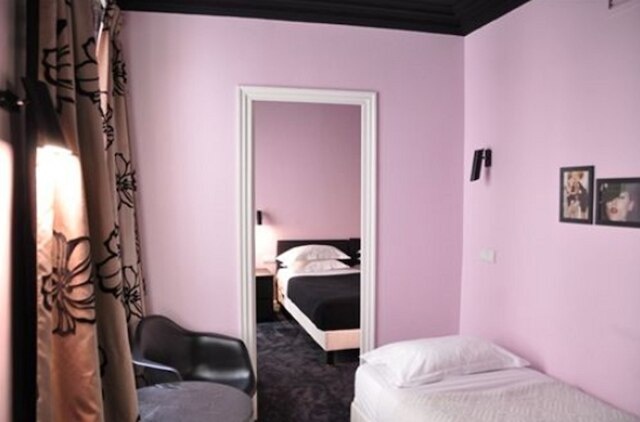 オテル ノワール