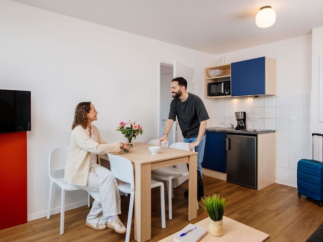 アパートスタイルホテル アダージョ アクセス パリ サン ドニ プレイエル