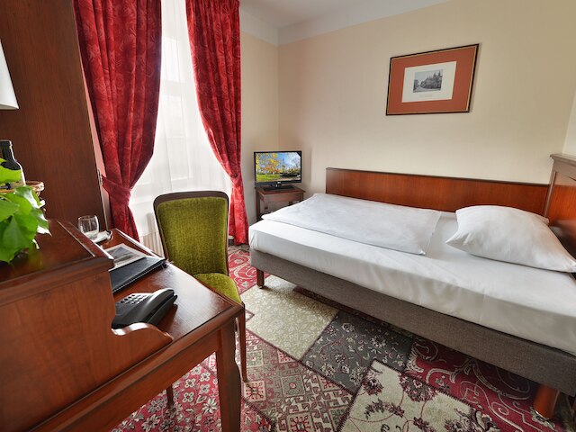 EA ホテル イェレニ デヴール プラハ キャッスル