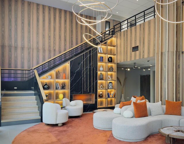 ゴールデン チューリップ ヴィルパント ロワシー パルク デ ゼクスポジション