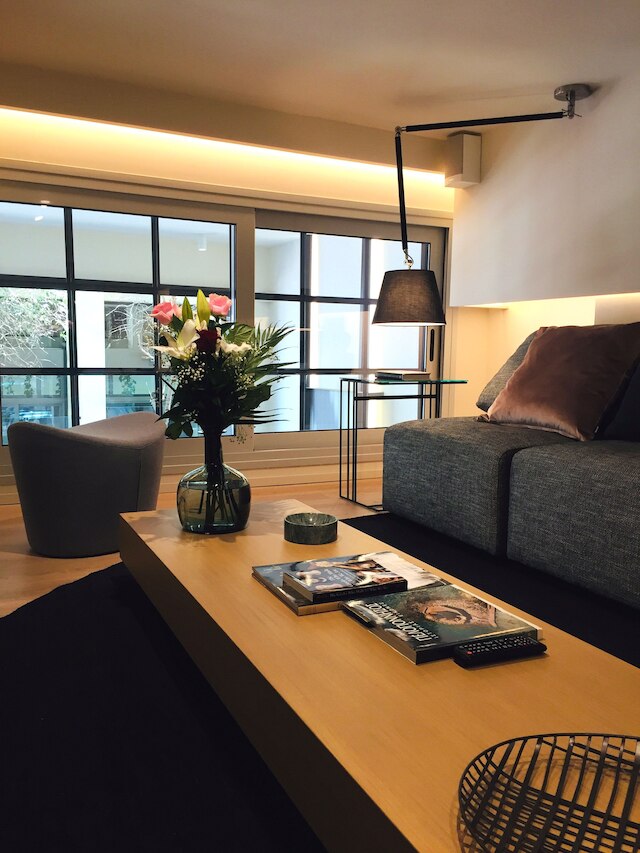 アーバン フレーム プラカ