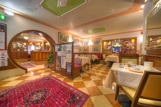 ホテル アル ピアーヴェ