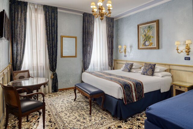 ホテル アル ピアーヴェ