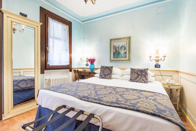 ホテル アル ピアーヴェ