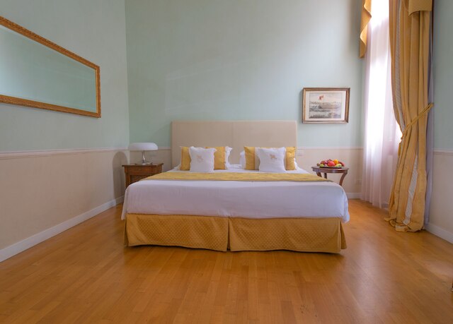 ホテル パラッツォ ヴィットゥーリ