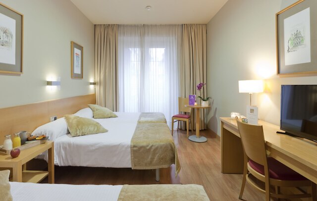 ホテル ヴィクトリア クワトロ