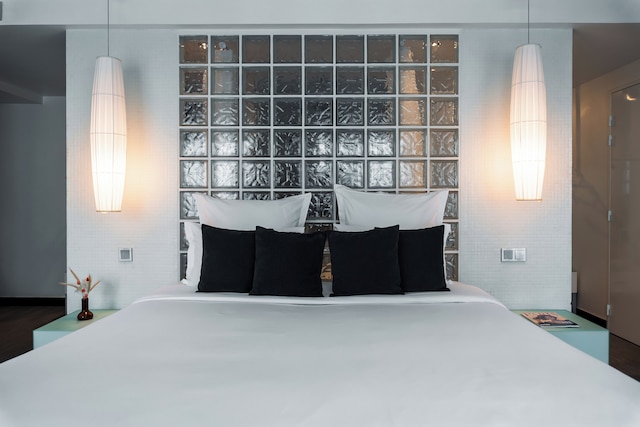 キューブ ホテル パリ