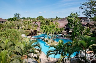 ホテル ヴィラ ルンブン