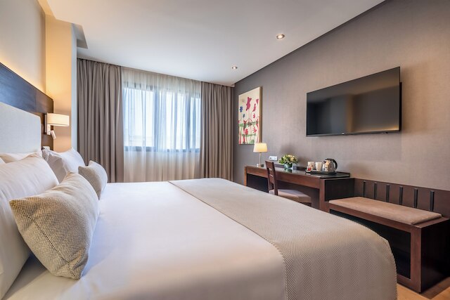 オクシデンタル グラナダ