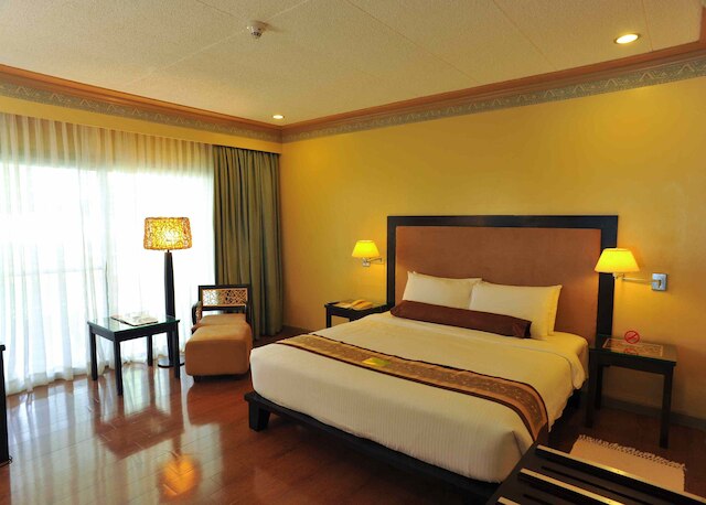 ウォーターフロント インシュラー ホテル ダバオ