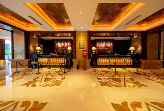 広州グランド インターナショナル ホテル (広州嘉逸国際酒店)