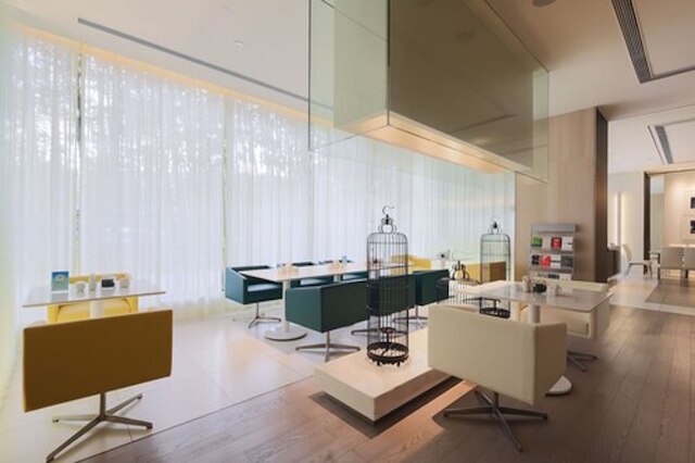 ジンジャン メトロポロ ホア ティン ゲスト ハウス (江都城酒店上海徐家汇南华亭宾馆)