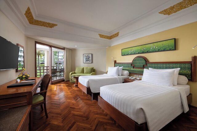 プラマ サヌール ビーチ バリ