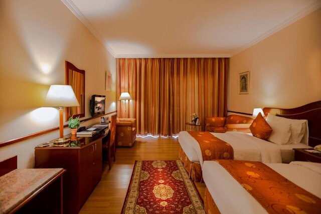 ゴールデン チューリップ ニズワ ホテル