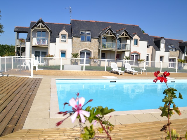 アパルトホテル モン サン ミッシェル レジデンス フルールドゥモン