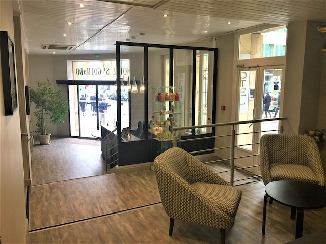 サン ゴタール ニース