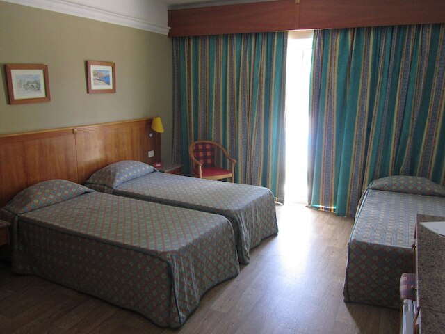 トパーズ ホテル