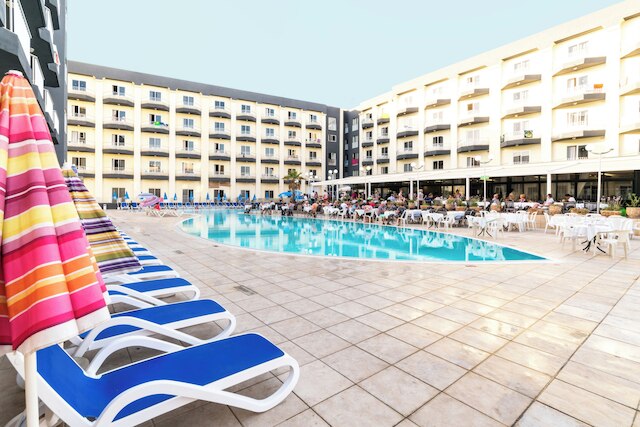 トパーズ ホテル