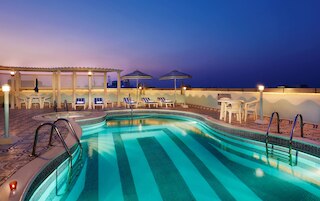 アベニュー ホテル