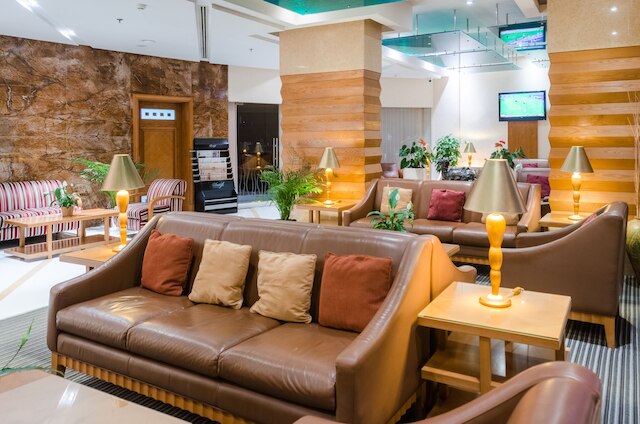 アベニュー ホテル