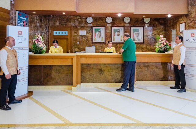 アベニュー ホテル