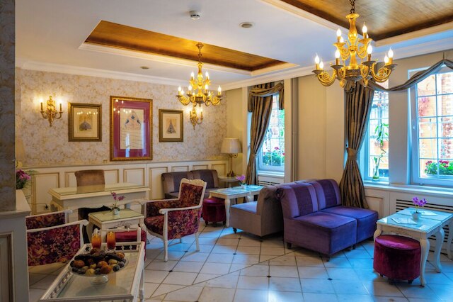 アビチェンナ ホテル - スペシャル クラス