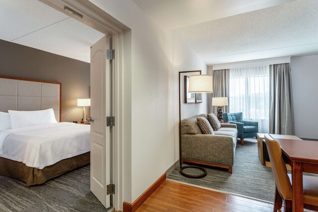 ホームウッド スイーツ バイ ヒルトン オールバニー