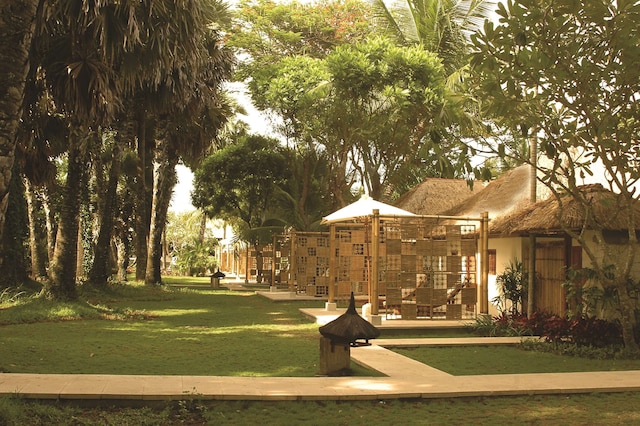 ジンバラン プリ ベルモンド  ホテル バリ