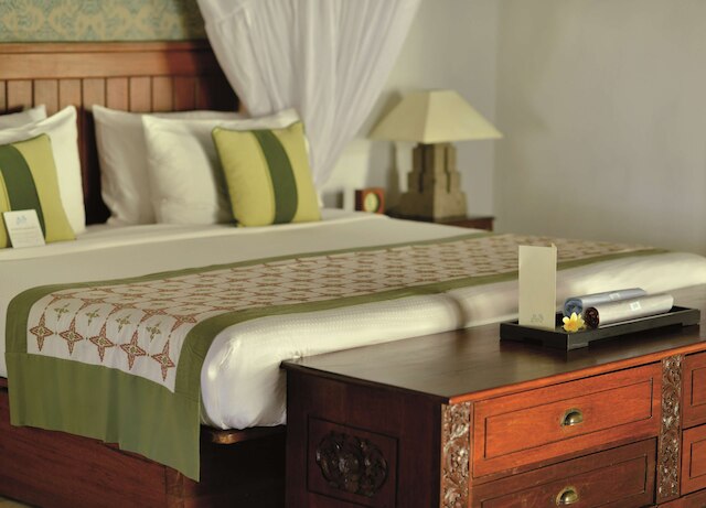 ジンバラン プリ ベルモンド  ホテル バリ